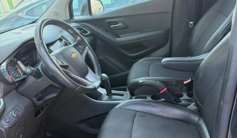
								CHEVROLET TRAX full									