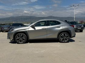 Lexus UX 250h