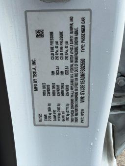 
										2022 Tesla MODEL 3 full									