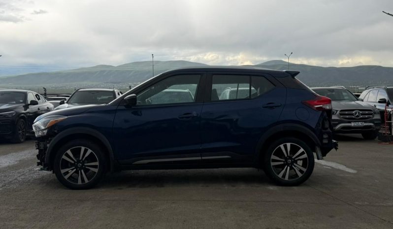 
								2019 Nissan Kicks full									