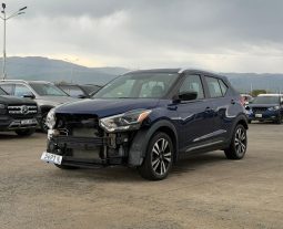 
										2019 Nissan Kicks full									
