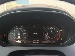 
										Jaguar E-Pace full									