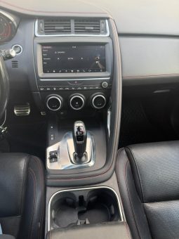 
										Jaguar E-Pace full									