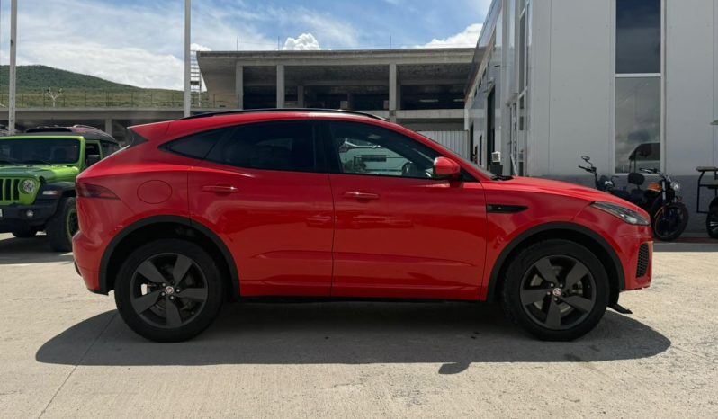 
								Jaguar E-Pace full									