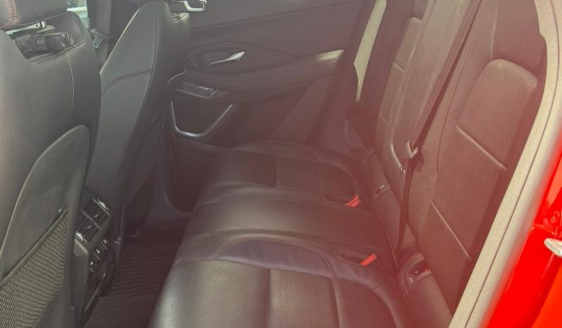 
								Jaguar E-Pace full									