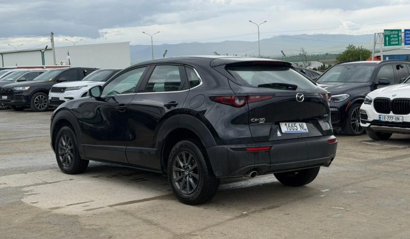 
								Mazda CX-30 full									