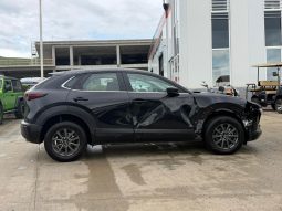 
										Mazda CX-30 full									