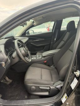 
										Mazda CX-30 full									
