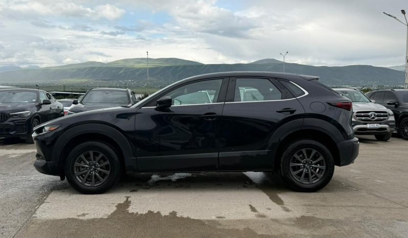 
								Mazda CX-30 full									