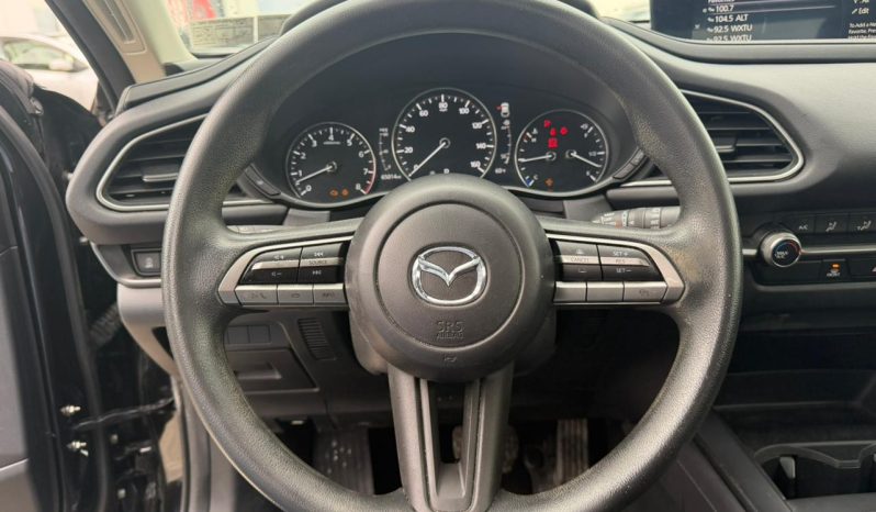 
								Mazda CX-30 full									