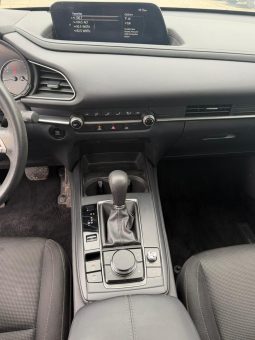
										Mazda CX-30 full									