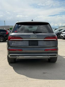 
										2021 Audi Q7 full									