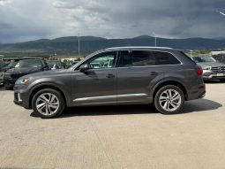
										2021 Audi Q7 full									