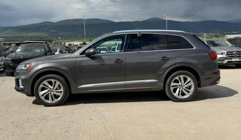 
								2021 Audi Q7 full									