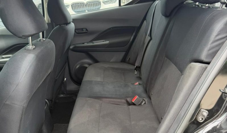 
								2024 Nissan Kicks full									