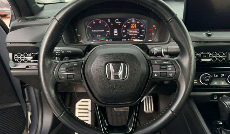 
								2023 Honda Accord full									