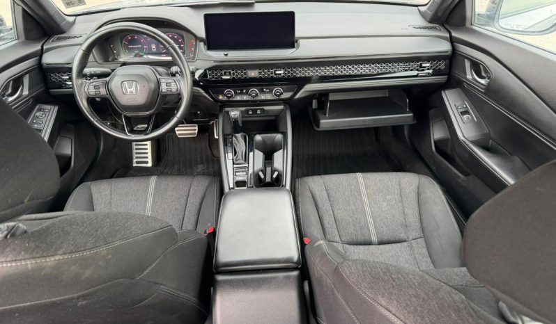 
								2023 Honda Accord full									