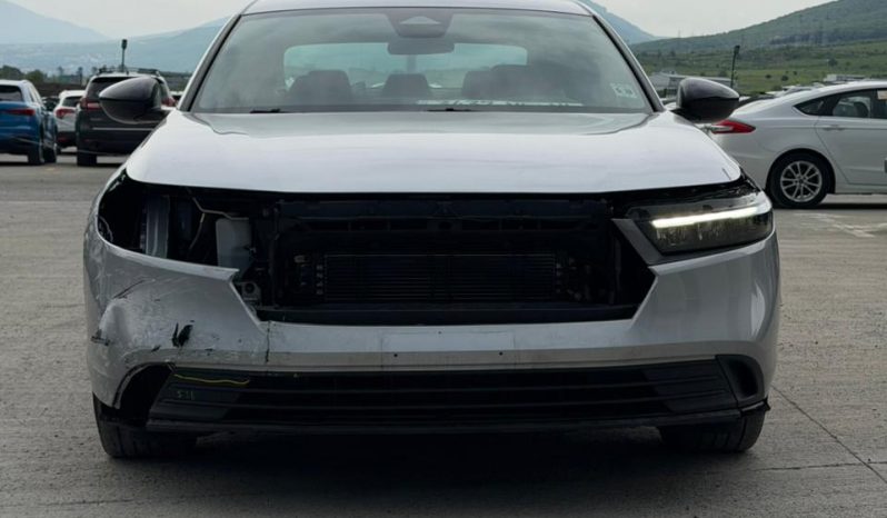 
								2023 Honda Accord full									