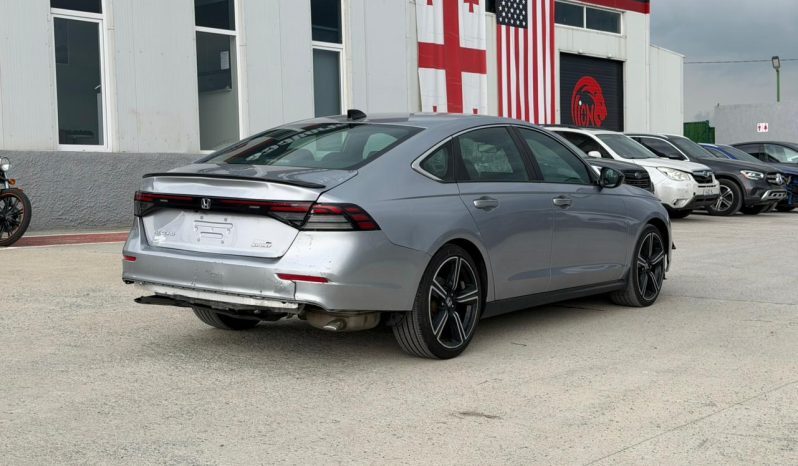 
								2023 Honda Accord full									