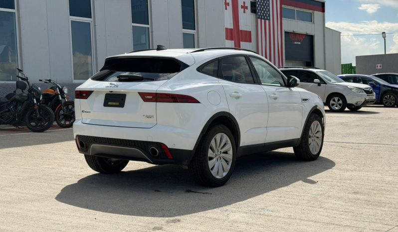 
								2020 Jaguar E-Pace full									