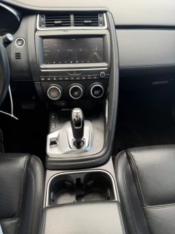 
										2020 Jaguar E-Pace full									