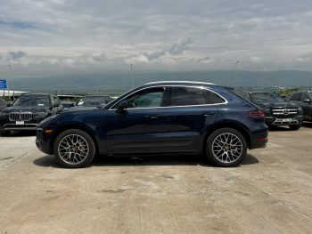 2017 Porsche Macan