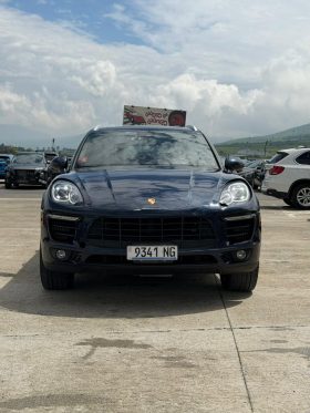 2017 Porsche Macan