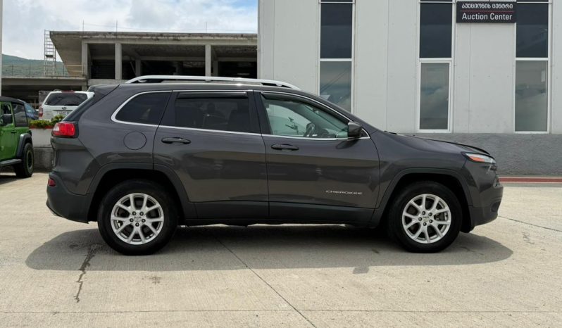 
								2017 Jeep Cherokee full									
