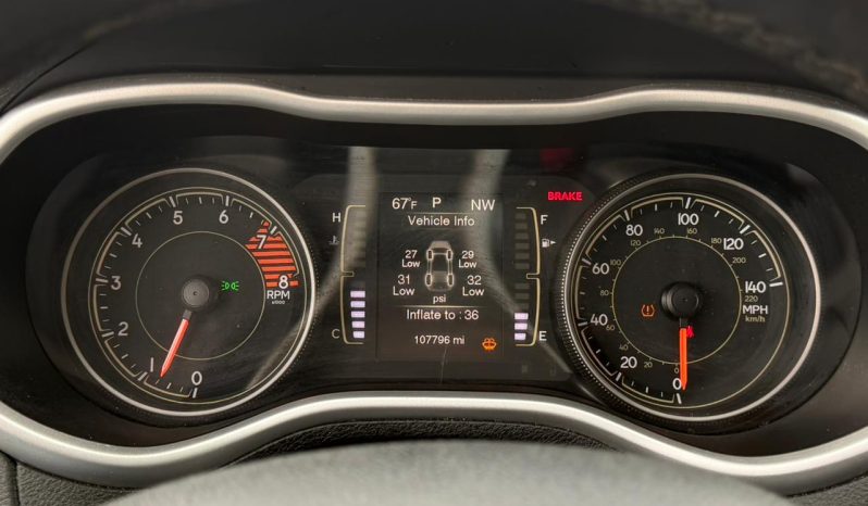 
								2017 Jeep Cherokee full									