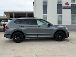 
										Volkswagen Tiguan full									
