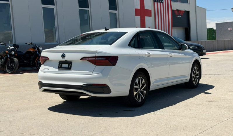 
								VOLKSWAGEN JETTA full									