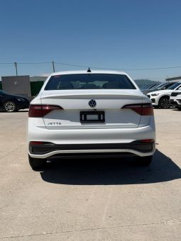 
										VOLKSWAGEN JETTA full									