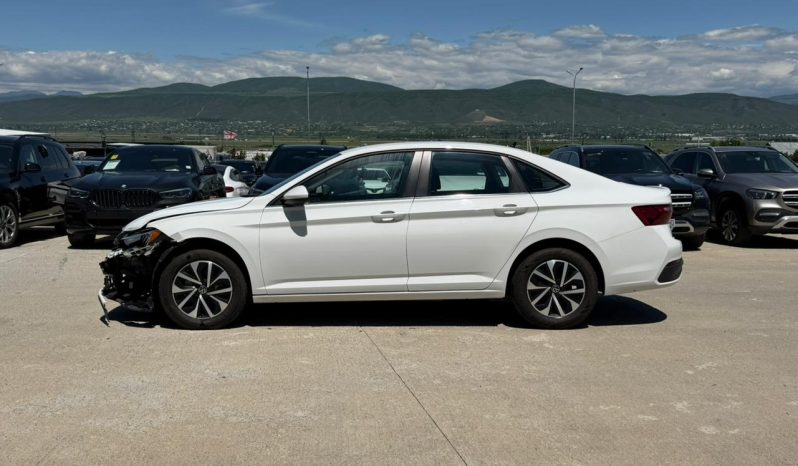 
								VOLKSWAGEN JETTA full									