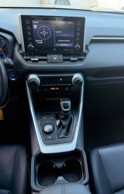 
										2020 Toyota RAV4 full									