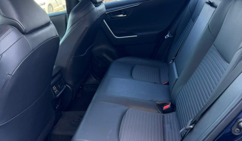 
								2020 Toyota RAV4 full									