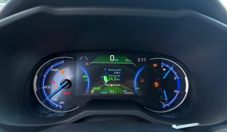 
								2020 Toyota RAV4 full									