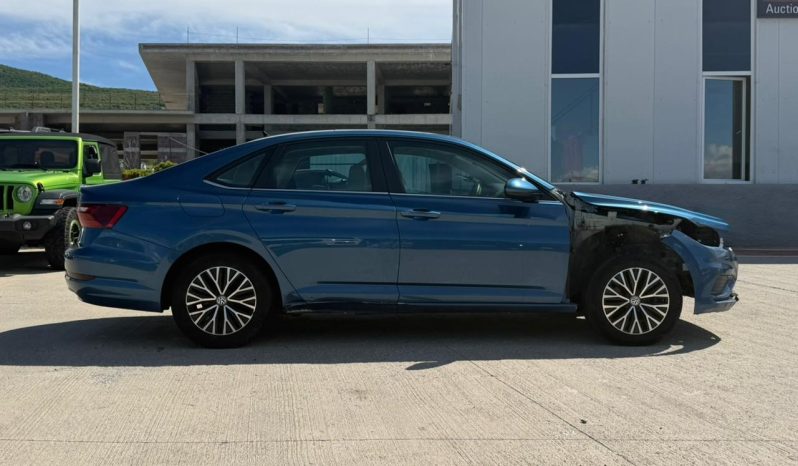 
								VOLKSWAGEN JETTA full									