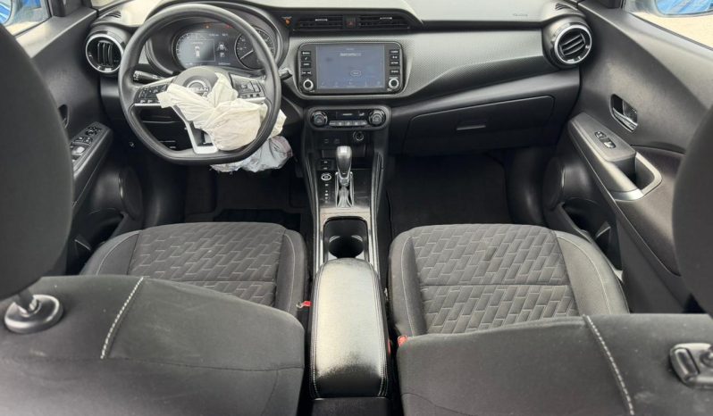 
								2022 Nissan Kicks, Sv Xtronic Cvt full									
