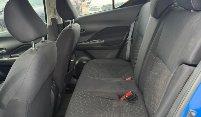 
								2022 Nissan Kicks, Sv Xtronic Cvt full									