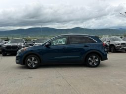 
										2020 KIA Niro full									