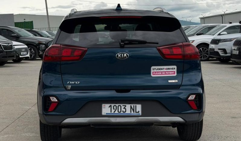 
								2020 KIA Niro full									