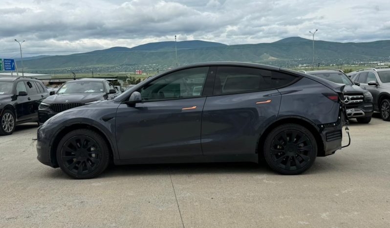 
								2023 Tesla MODEL Y full									