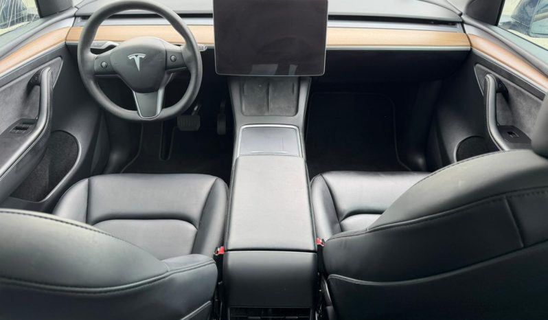 
								2023 Tesla MODEL Y full									