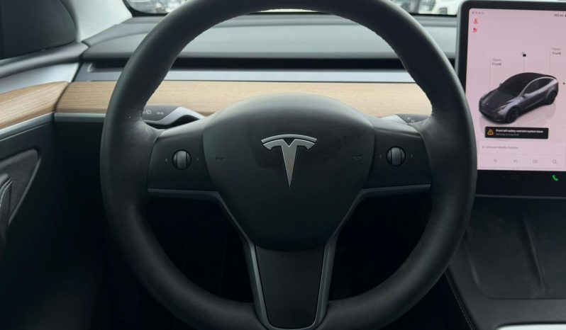 
								2023 Tesla MODEL Y full									