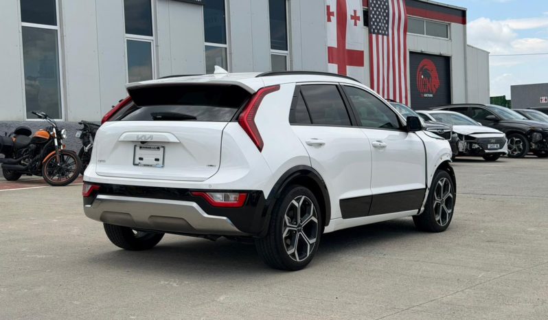 
								2025 KIA Niro full									