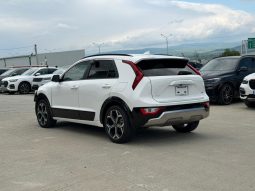 
										2025 KIA Niro full									