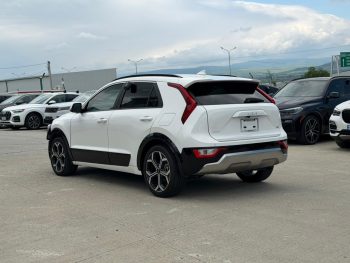 2025 KIA Niro
