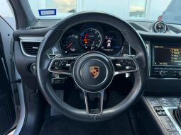 
										2016 Porsche Macan full									