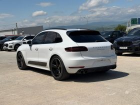 2016 Porsche Macan