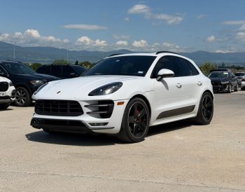 2016 Porsche Macan